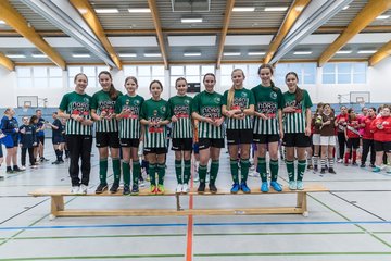 Bild 50 - C-Juniorinnen 2 Loewinnen Cup